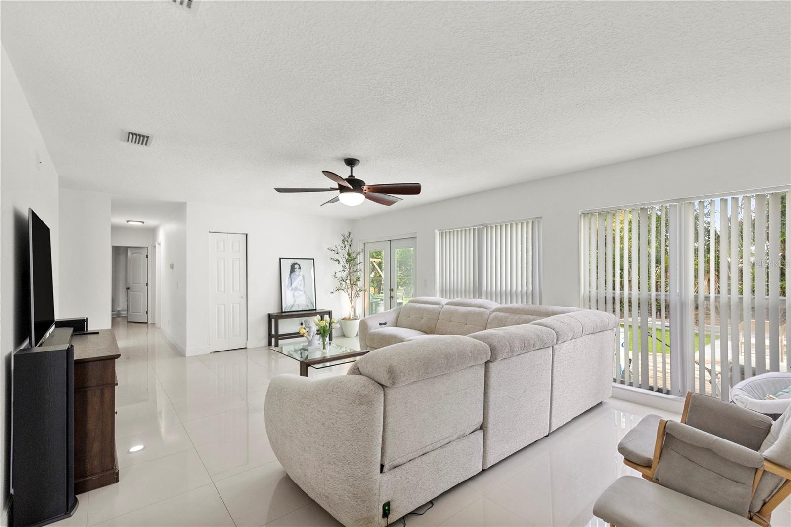 7529 ARMAND CIR — photo 23