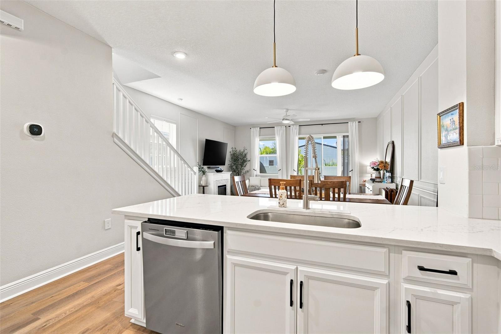 5292 NEIL DR — photo 6