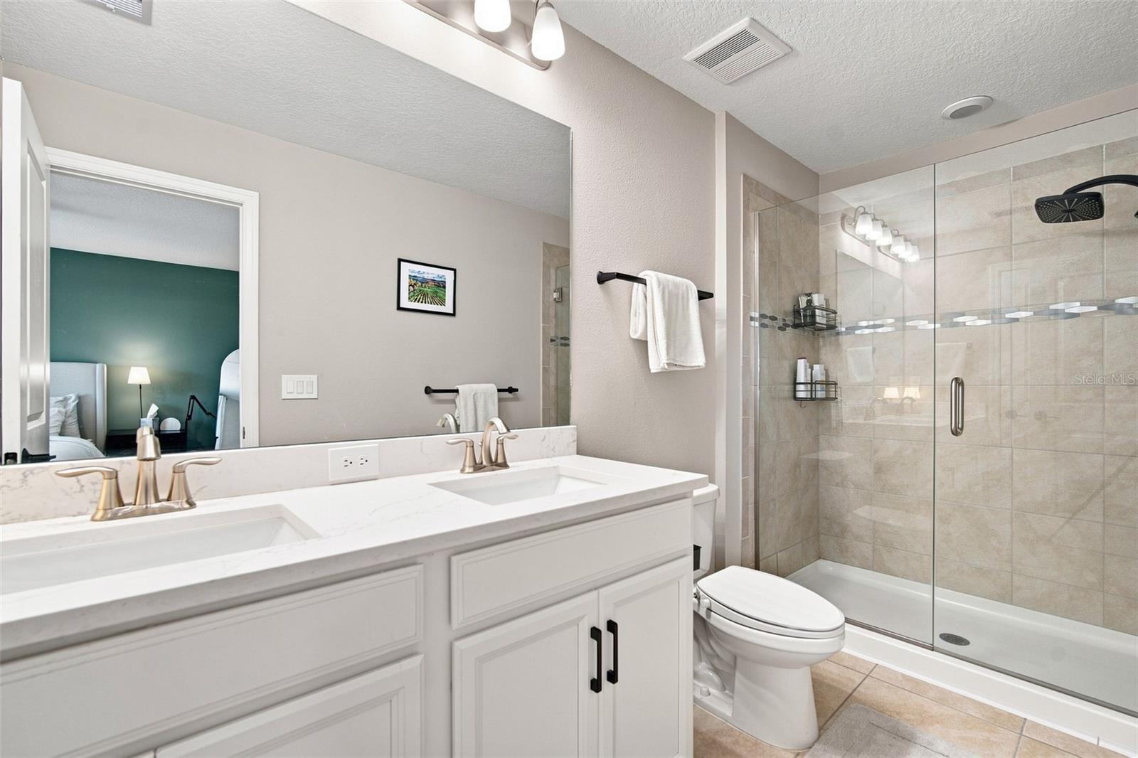 5292 NEIL DR — photo 41