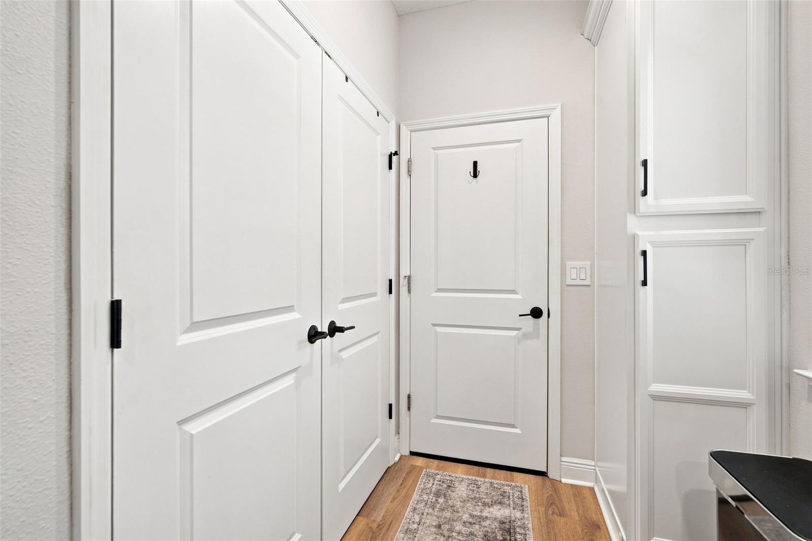 5292 NEIL DR — photo 10