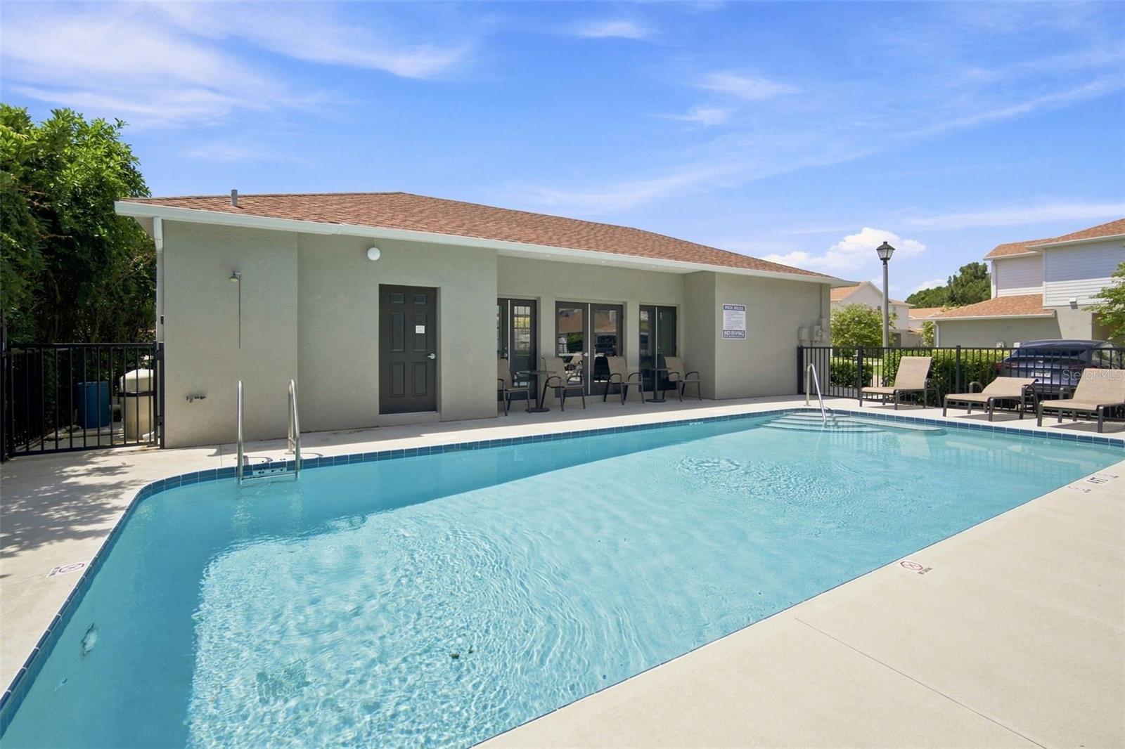 5292 NEIL DR — photo 52