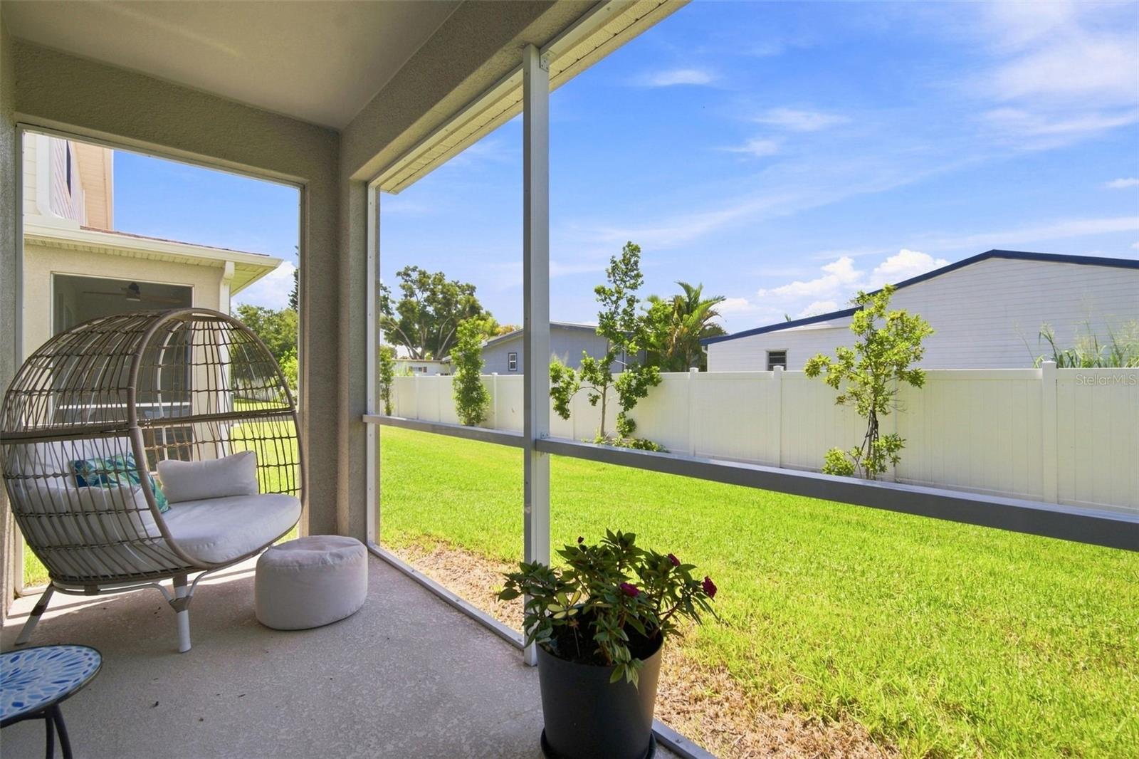 5292 NEIL DR — photo 44