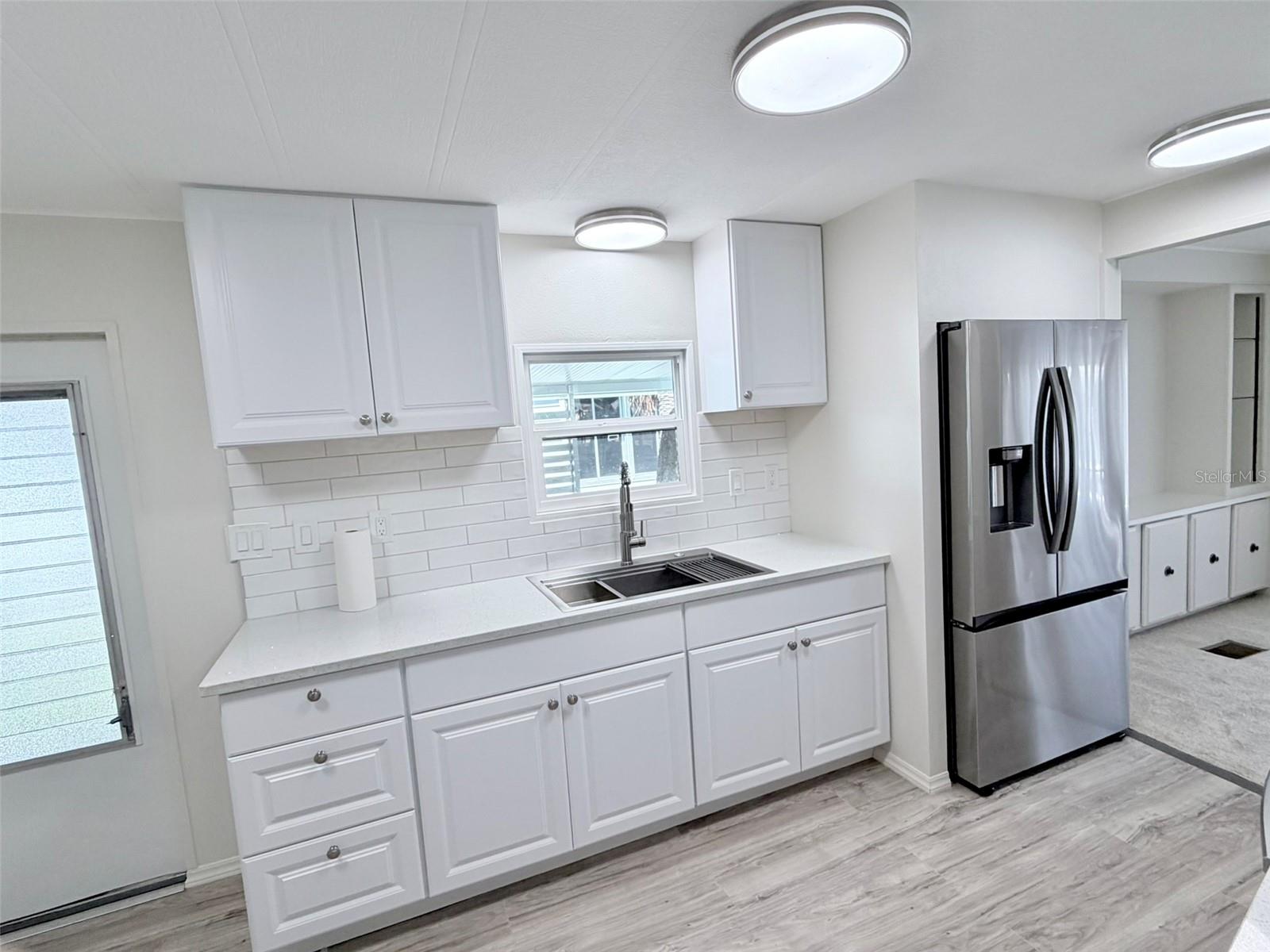 2236 GONDOLA DR — photo 8