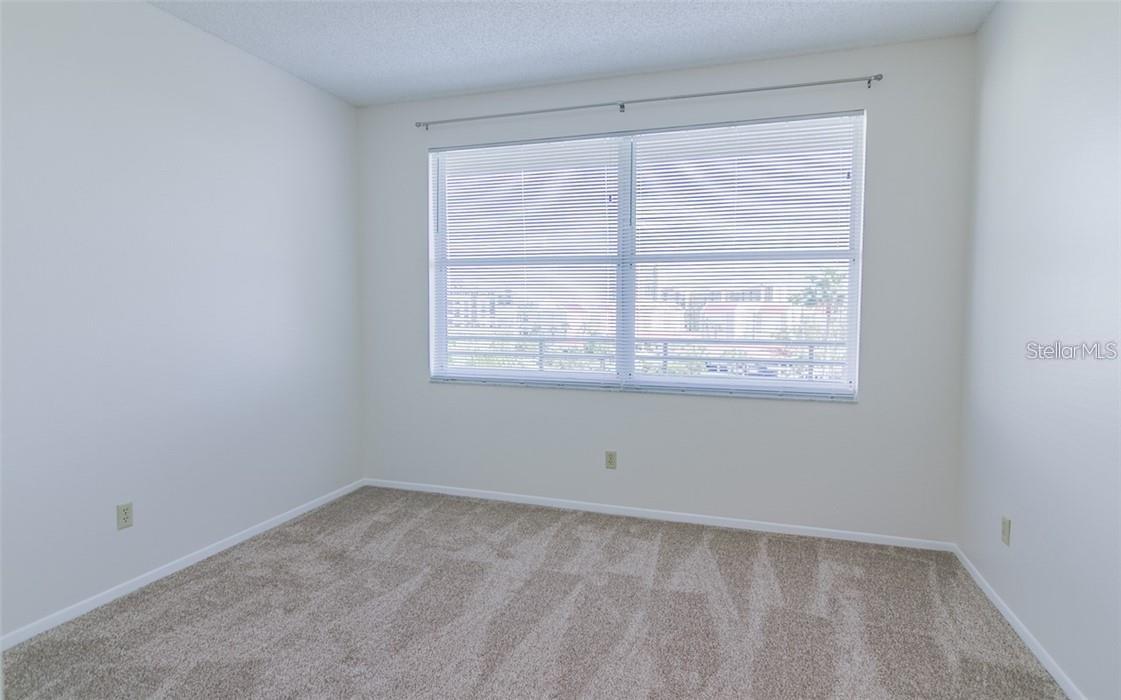 7902 SAILBOAT KEY BLVD S #402 — photo 17