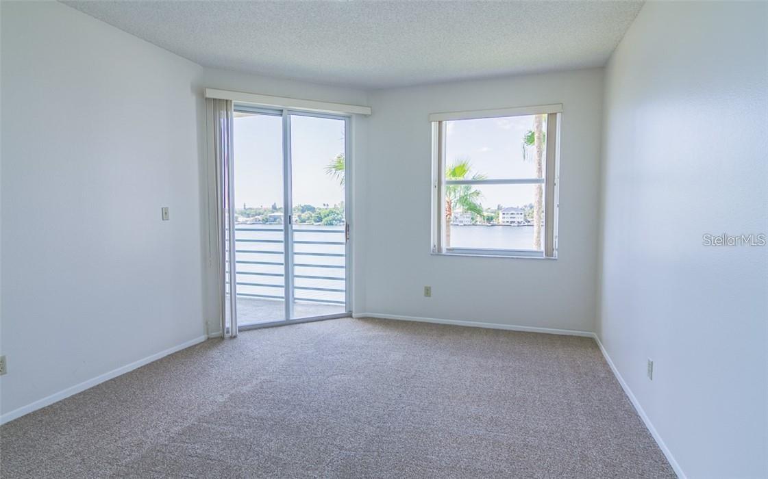 7902 SAILBOAT KEY BLVD S #402 — photo 14