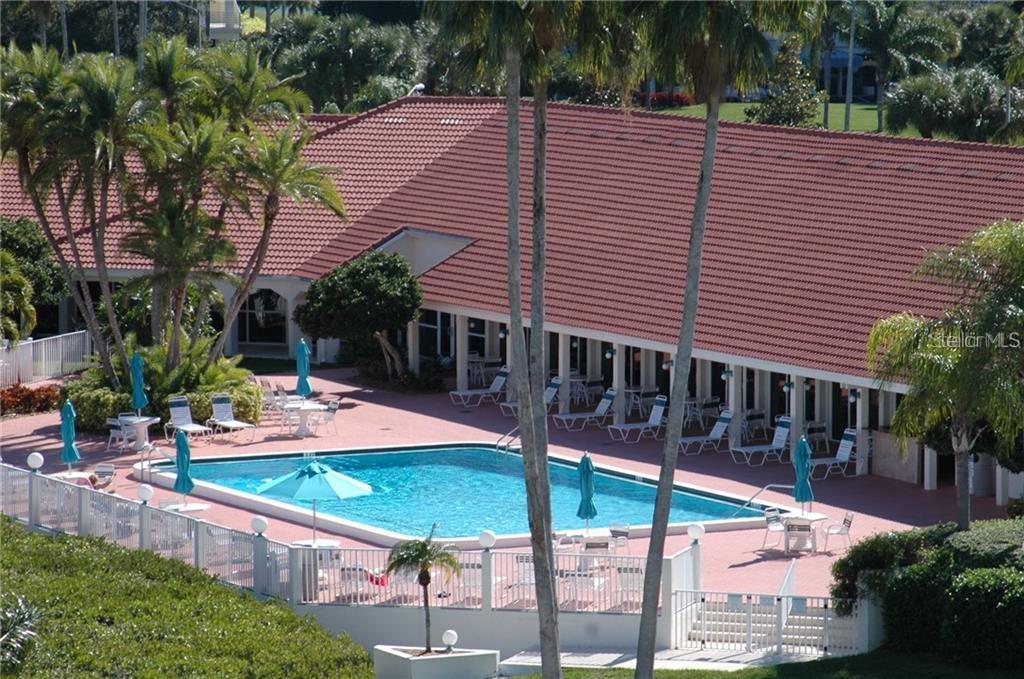 7902 SAILBOAT KEY BLVD S #402 — photo 35