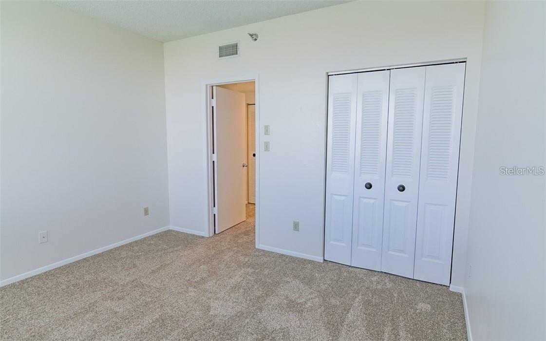 7902 SAILBOAT KEY BLVD S #402 — photo 18
