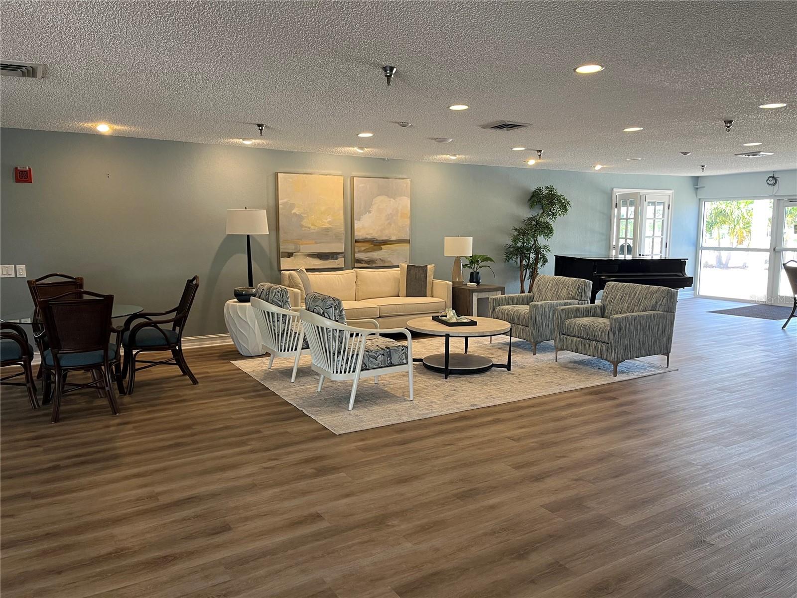 7902 SAILBOAT KEY BLVD S #402 — photo 23