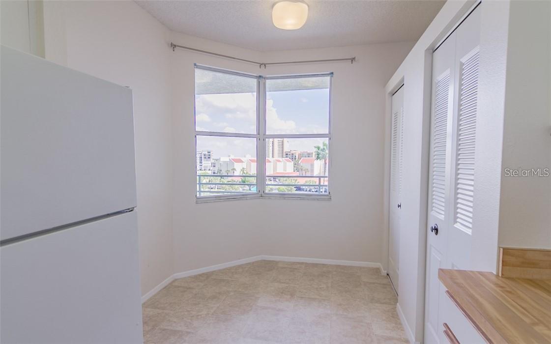 7902 SAILBOAT KEY BLVD S #402 — photo 5