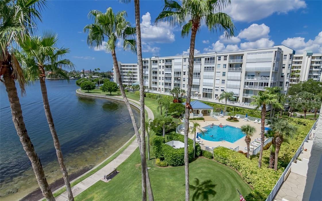 7902 SAILBOAT KEY BLVD S #402 — photo 20