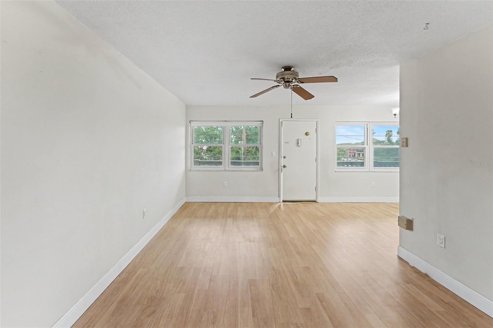 951 79TH AVE N #APT 322 — photo 7