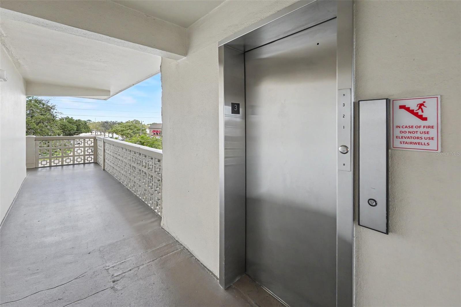 951 79TH AVE N #APT 322 — photo 23