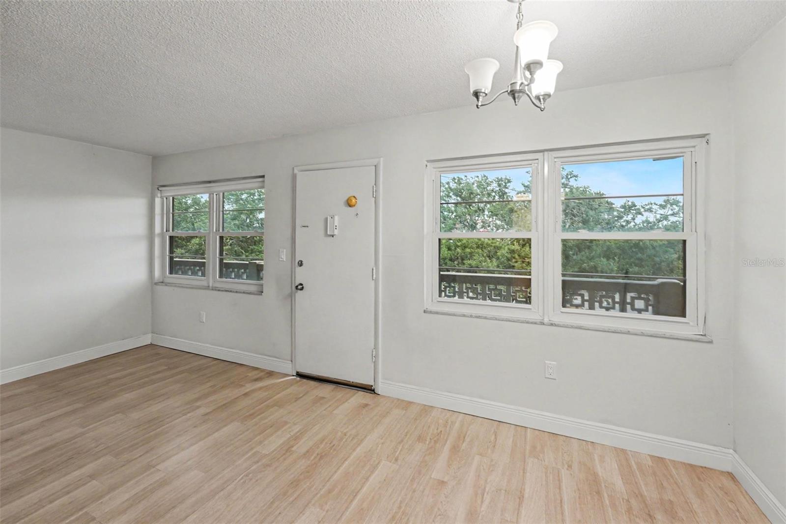 951 79TH AVE N #APT 322 — photo 6