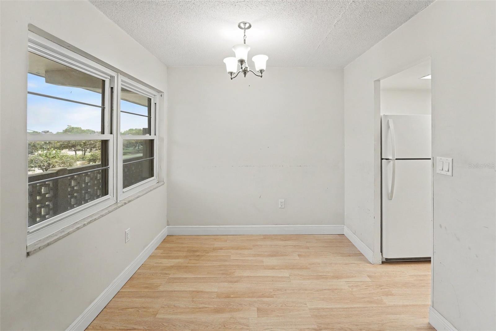 951 79TH AVE N #APT 322 — photo 11