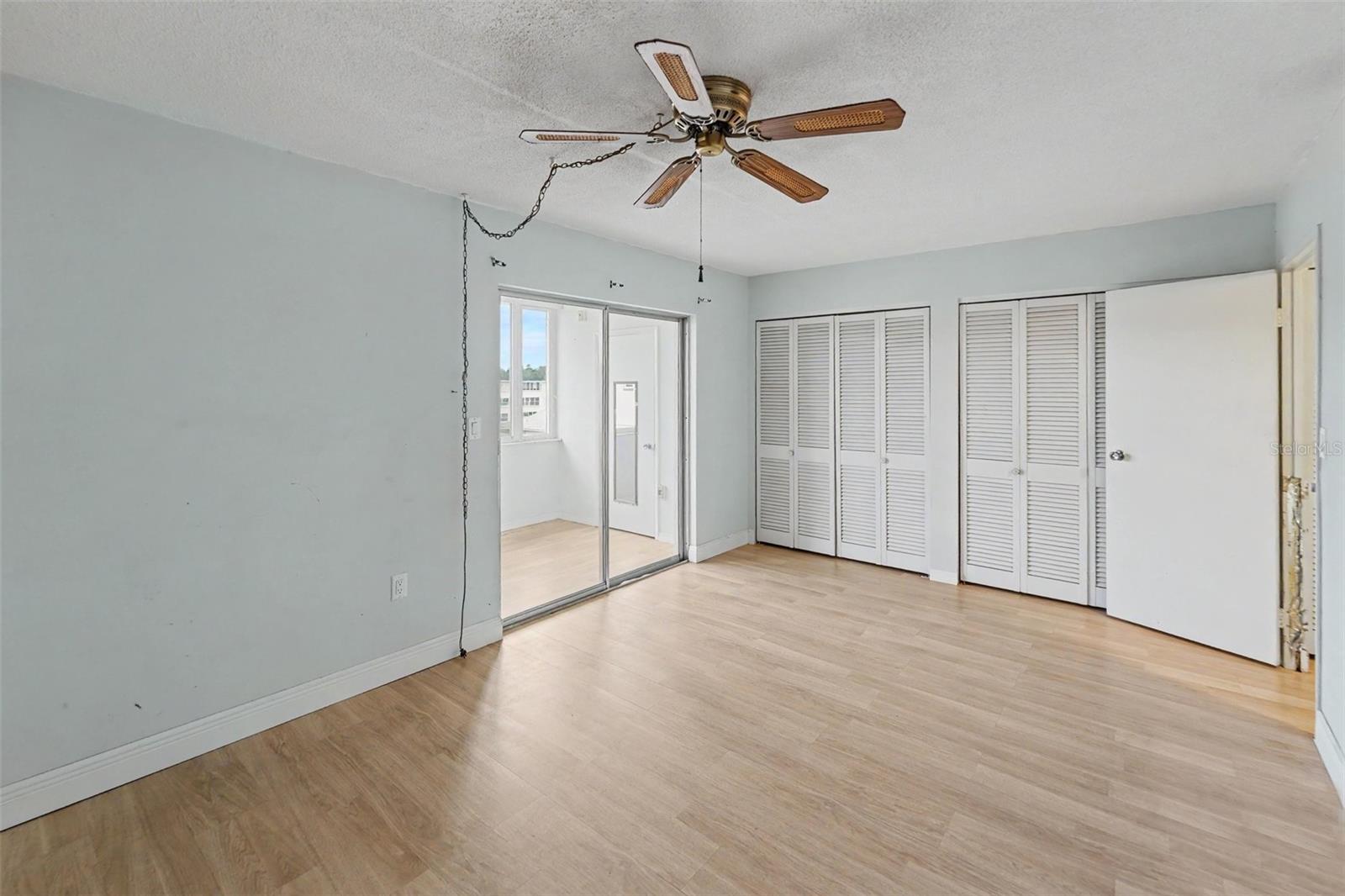 951 79TH AVE N #APT 322 — photo 16