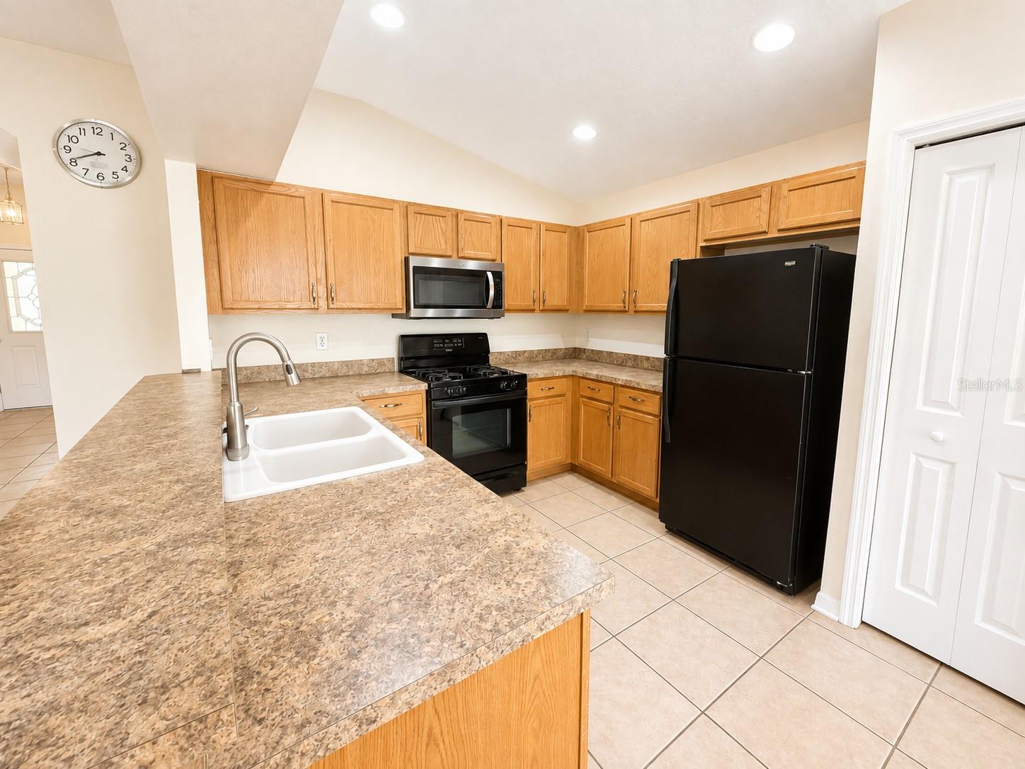 7620 WILTSHIRE PARK PL — photo 11