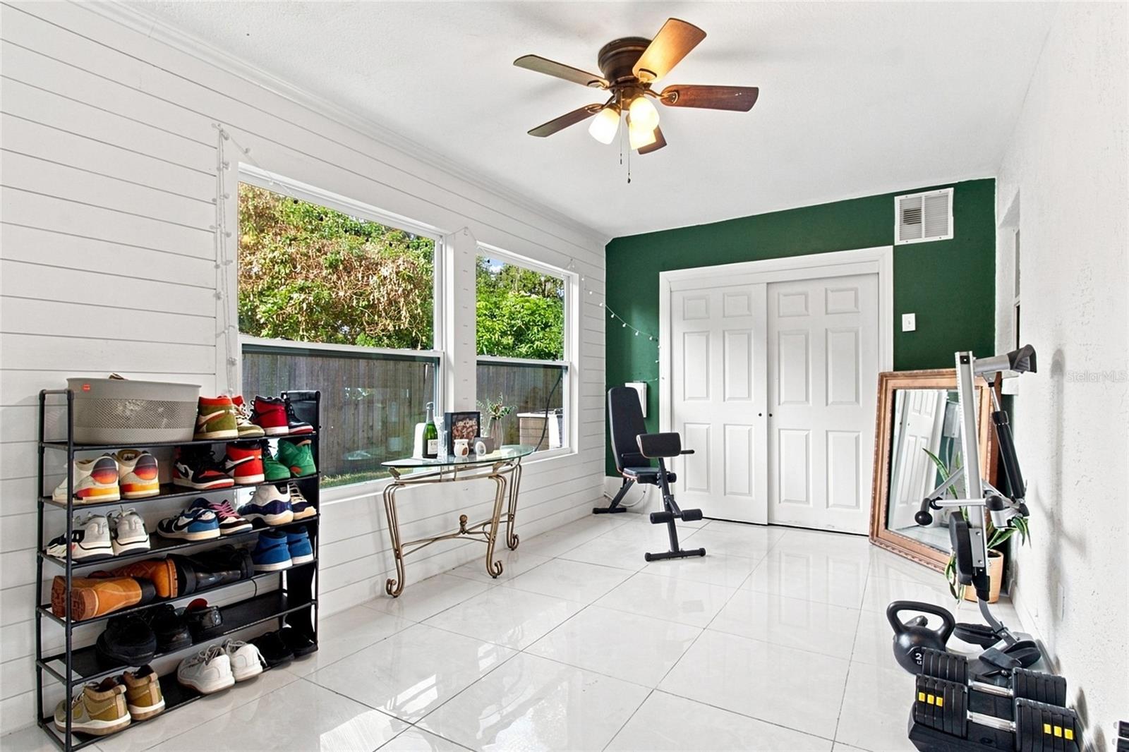 3039 ABBEY CT — photo 9