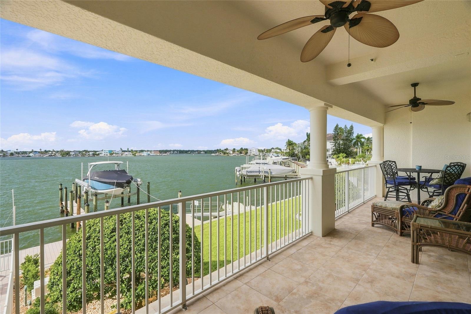 17735 GULF BLVD #204 — photo 19