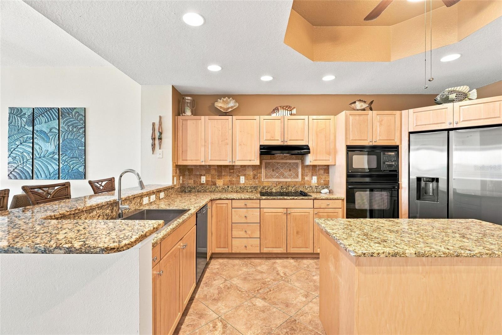 17735 GULF BLVD #204 — photo 9