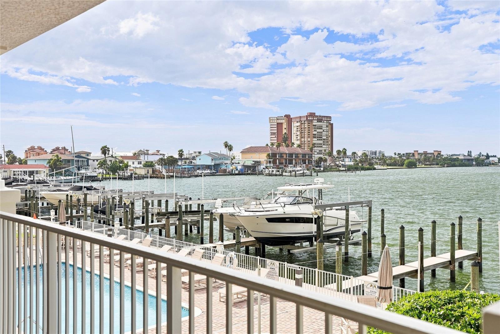 17735 GULF BLVD #204 — photo 20