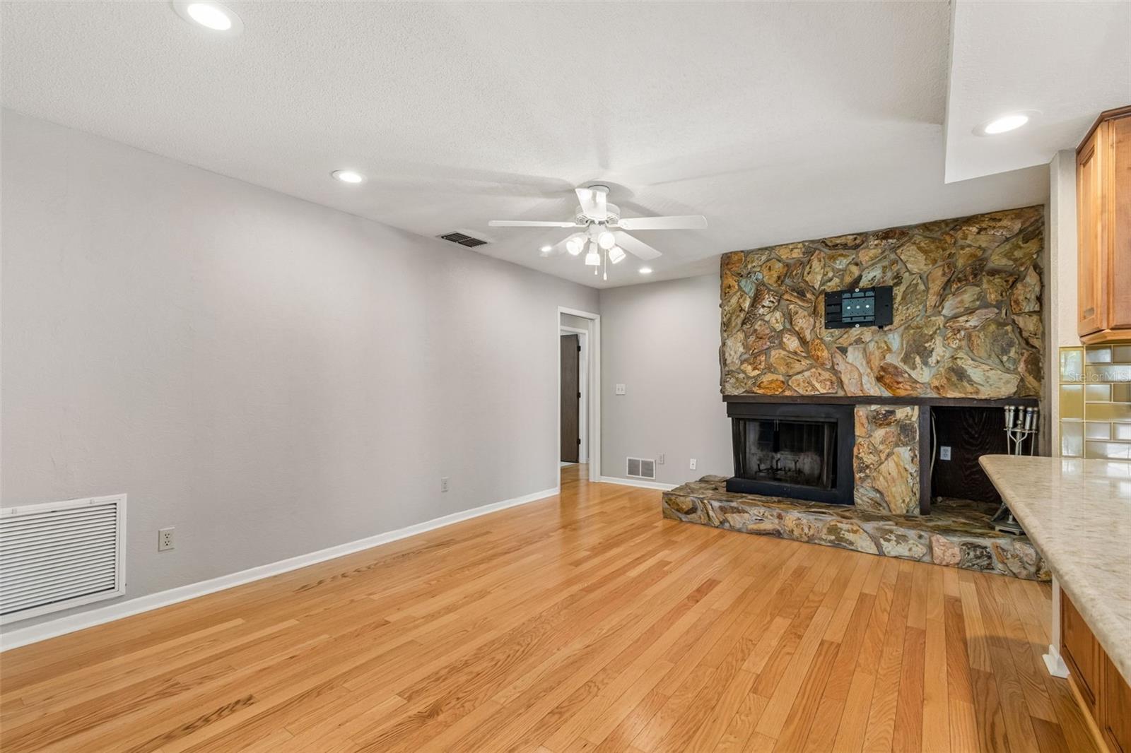 11798 DAVID CT — photo 11