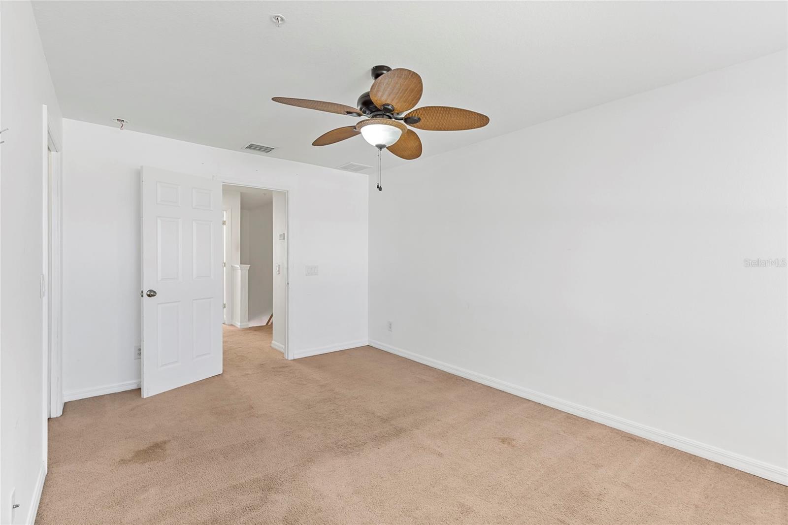 1170 GRANTHAM DR — photo 24