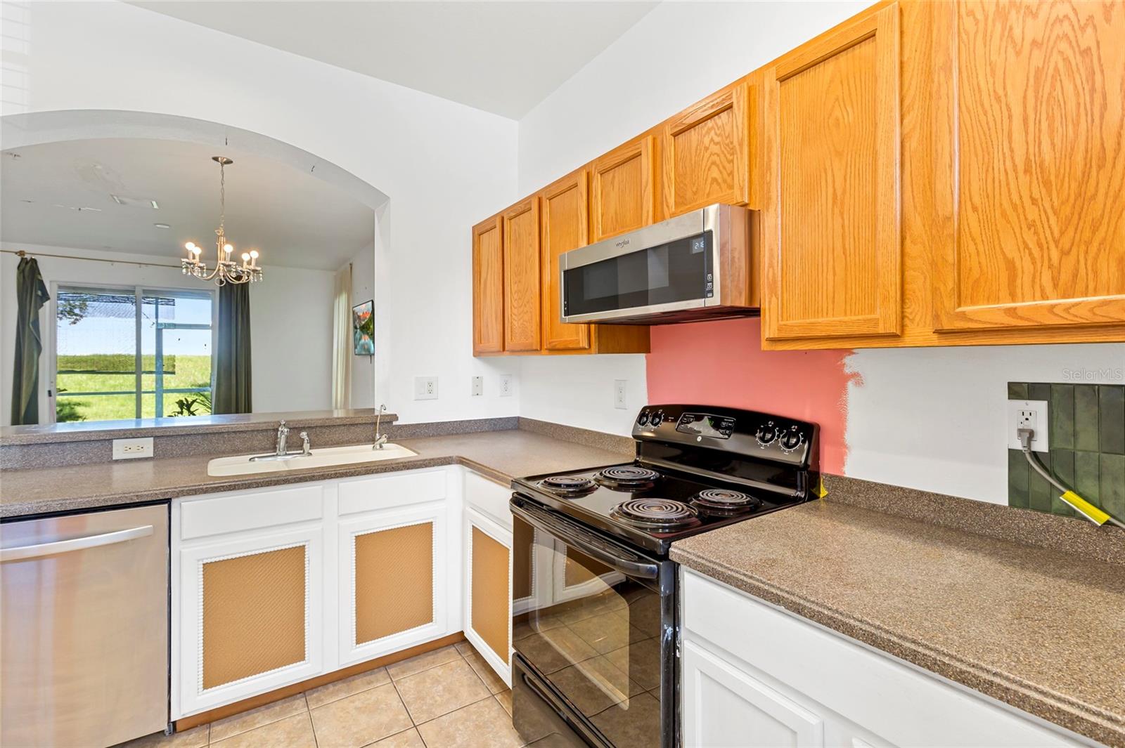 1170 GRANTHAM DR — photo 11