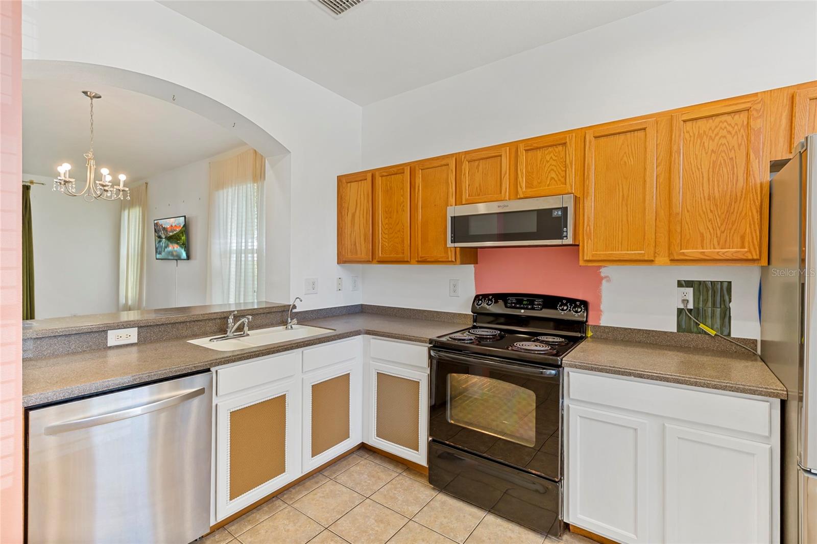 1170 GRANTHAM DR — photo 9