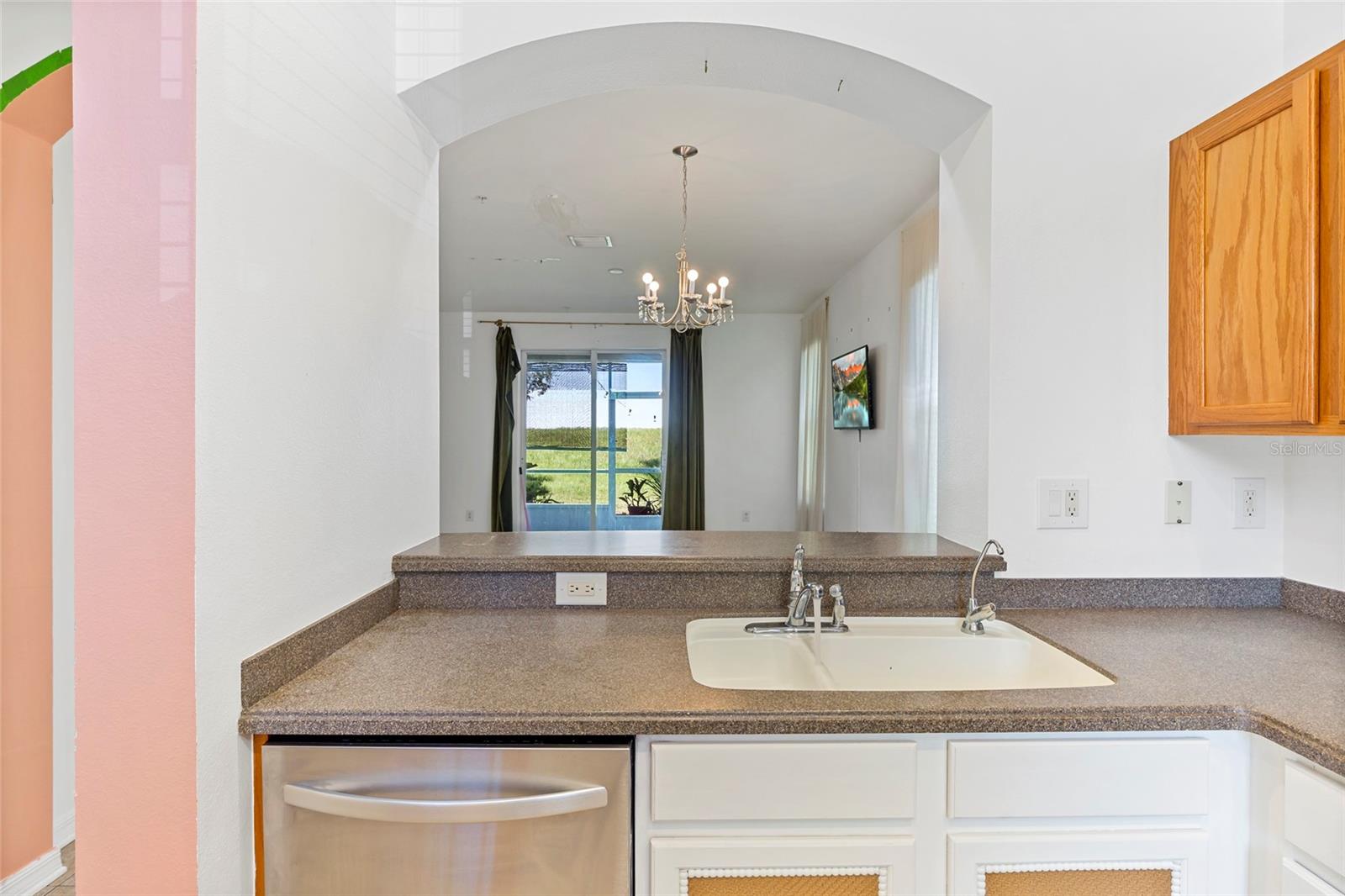 1170 GRANTHAM DR — photo 12