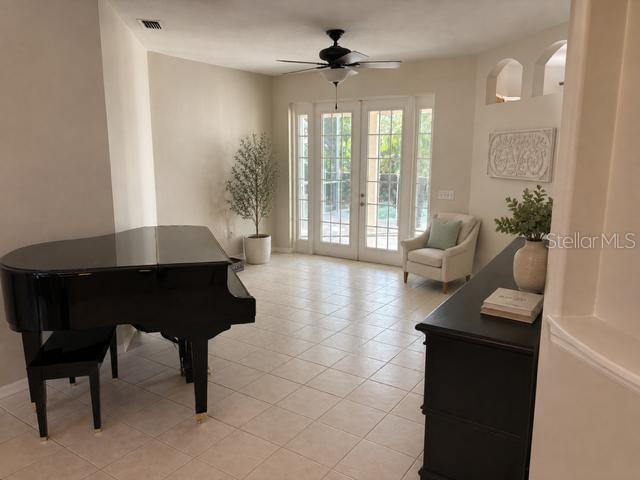11876 HOLLYHOCK DR — photo 5