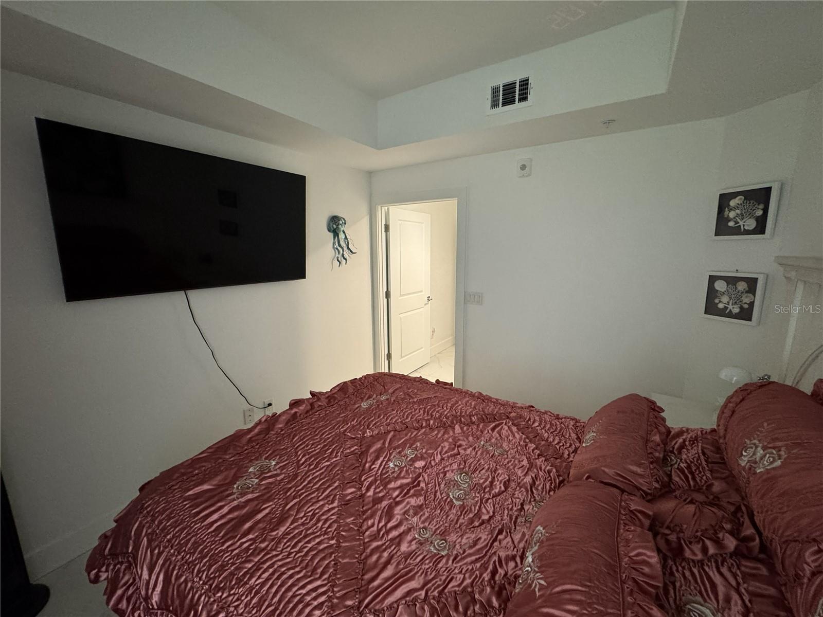 200 GARDENS EDGE DR #214 — photo 19