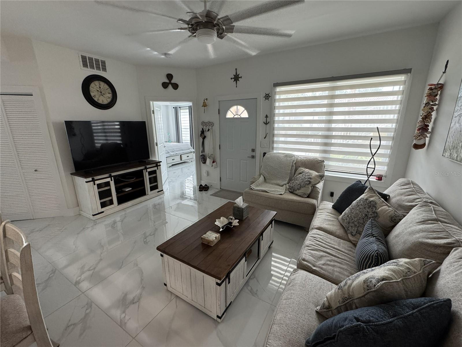 200 GARDENS EDGE DR #214 — photo 9