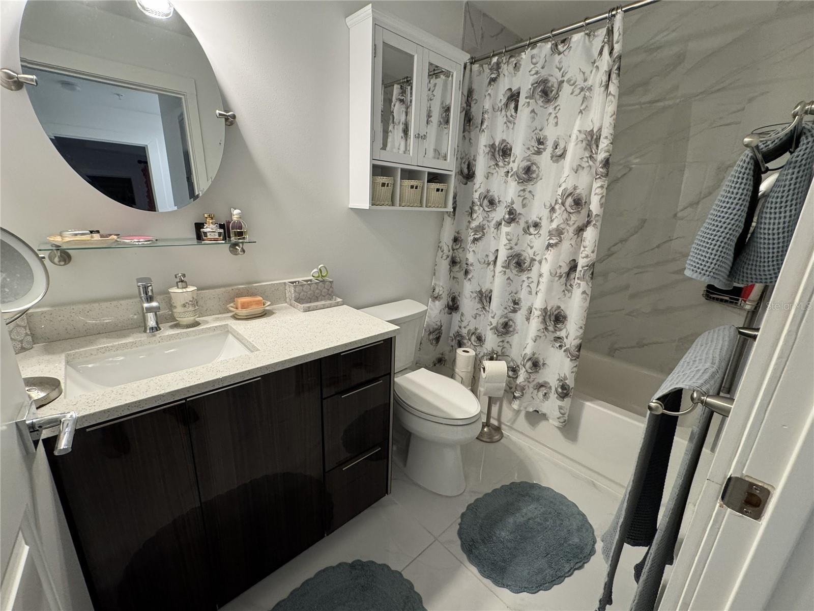 200 GARDENS EDGE DR #214 — photo 17