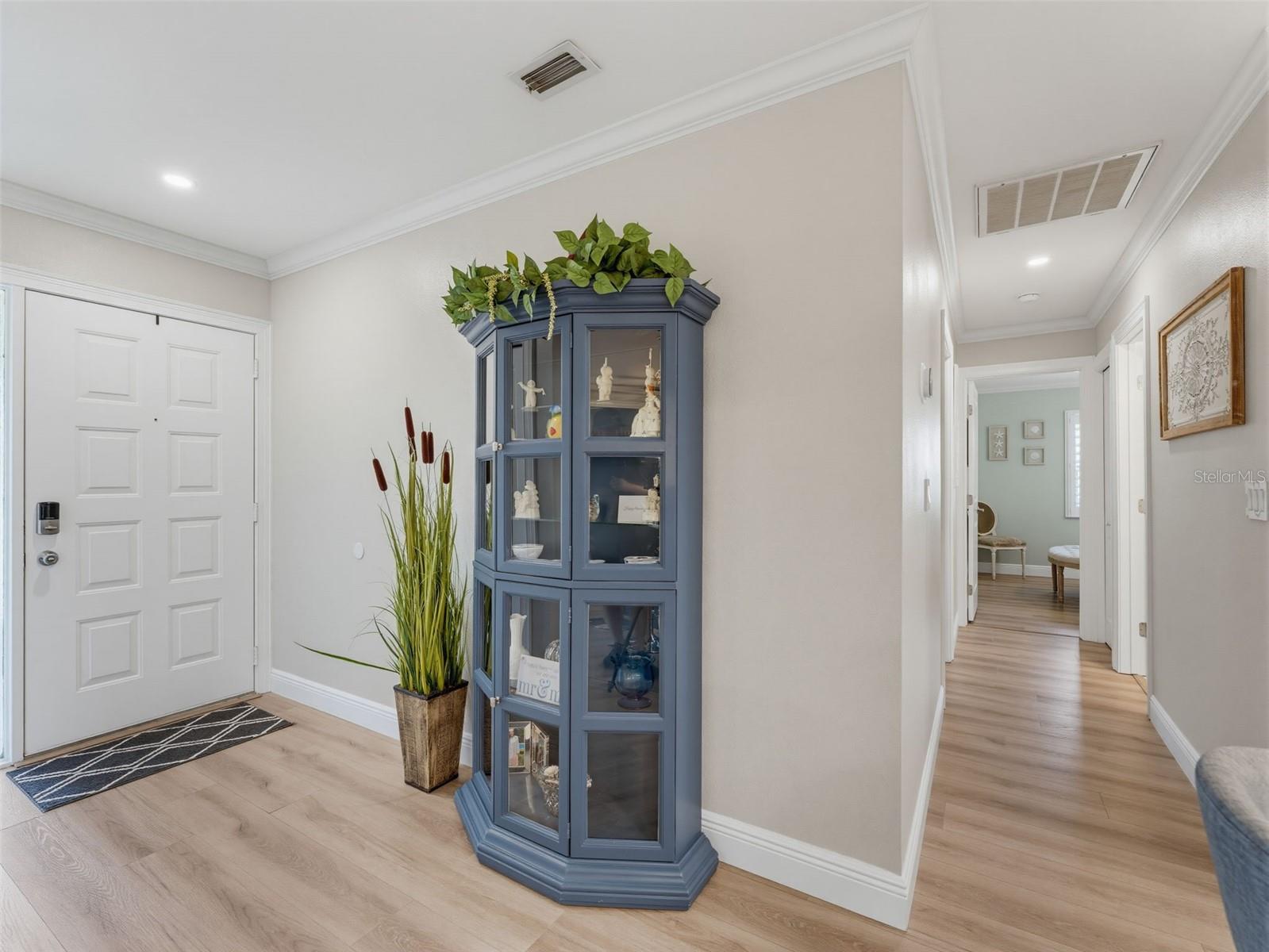 1372 CARLISLE CT — photo 6
