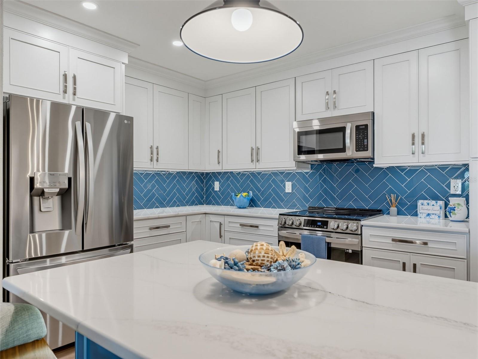 1372 CARLISLE CT — photo 15