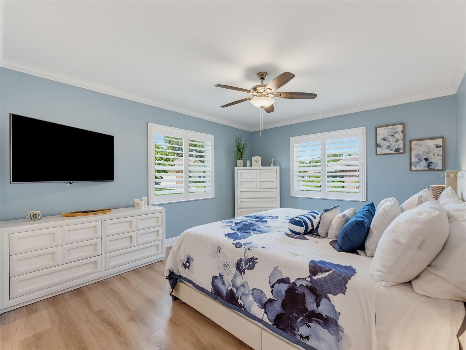 1372 CARLISLE CT — photo 33