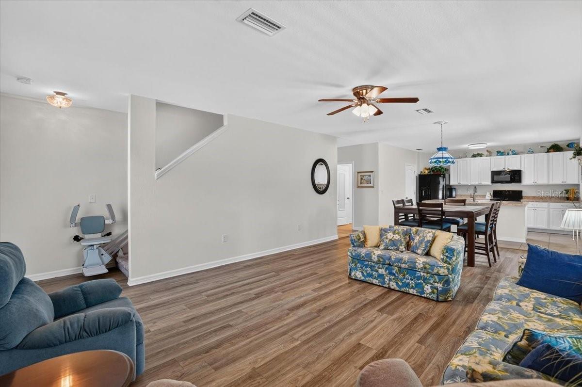 5288 11TH ST E — photo 10