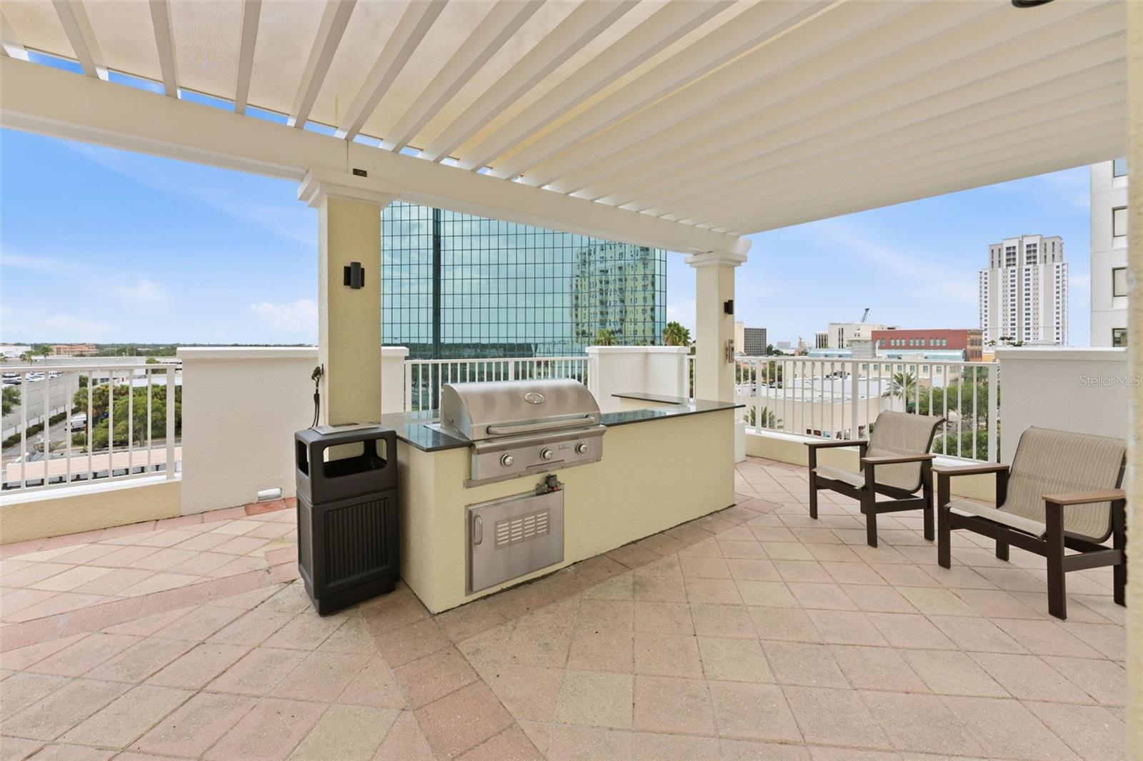 628 CLEVELAND ST #1211 — photo 31