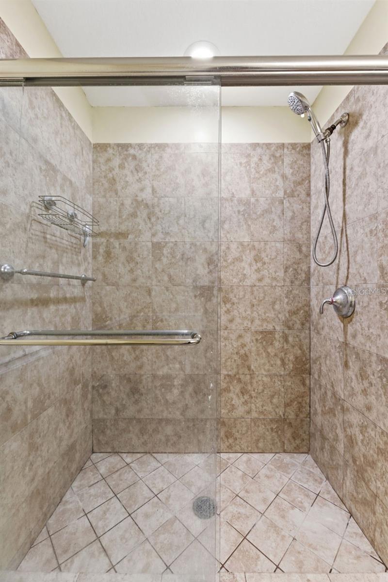 628 CLEVELAND ST #1211 — photo 18
