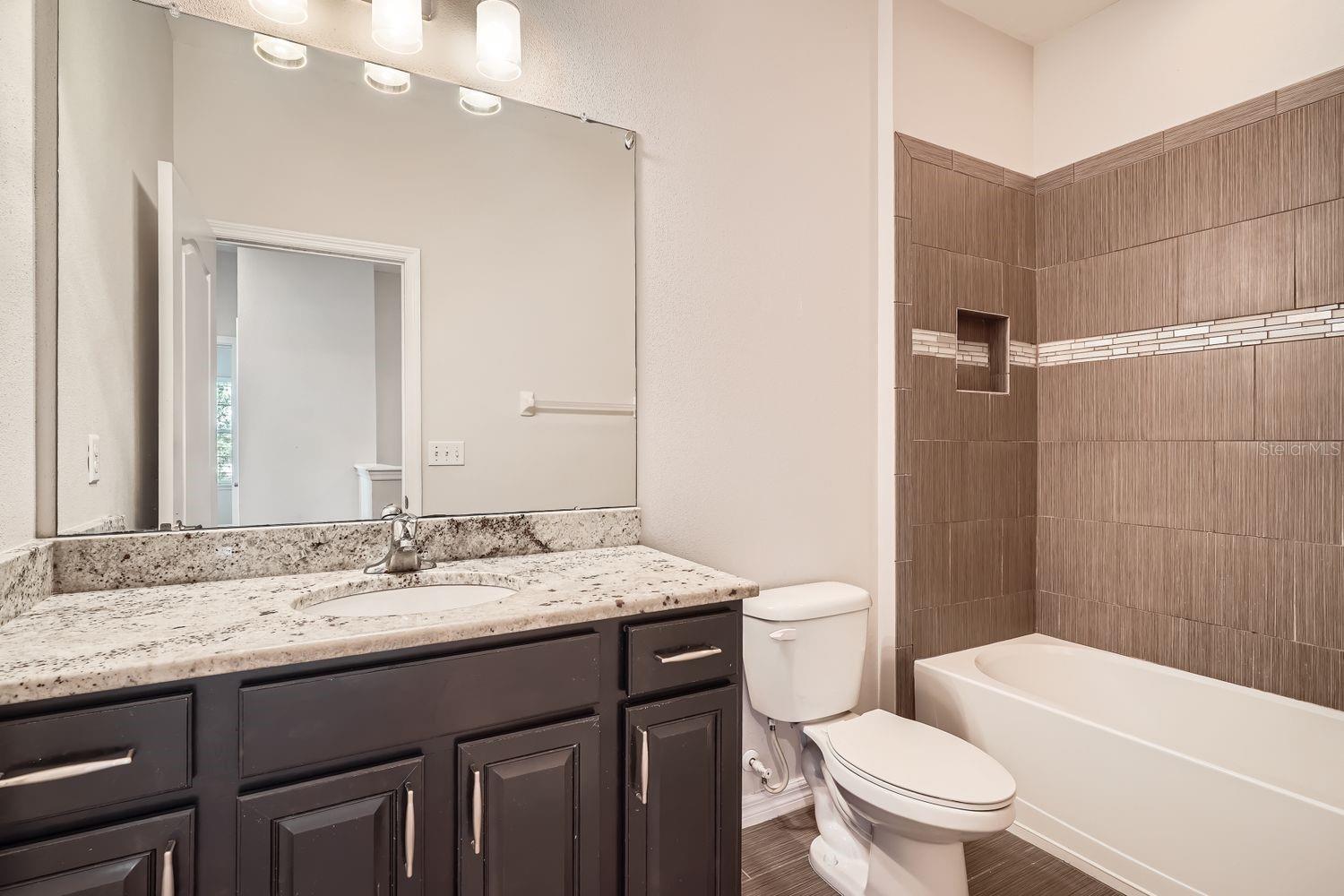 7001 INTERBAY BLVD #101 — photo 32