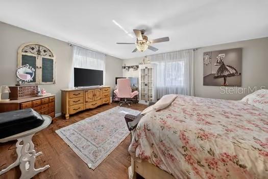 716 LEFFINGWELL AVE — photo 16