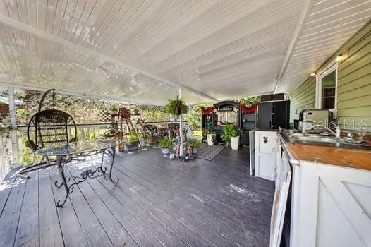716 LEFFINGWELL AVE — photo 20