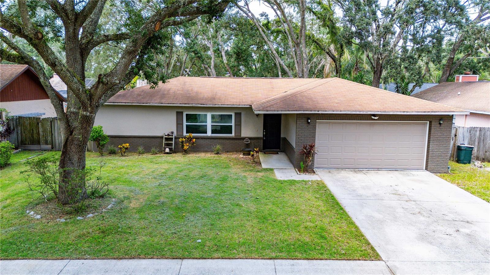 2423 FORREST CREST CIR — photo 13