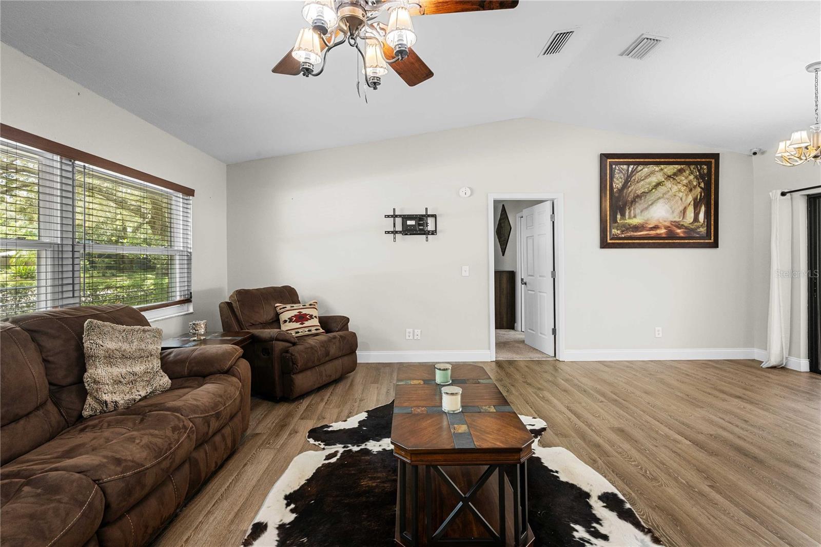 2423 FORREST CREST CIR — photo 15