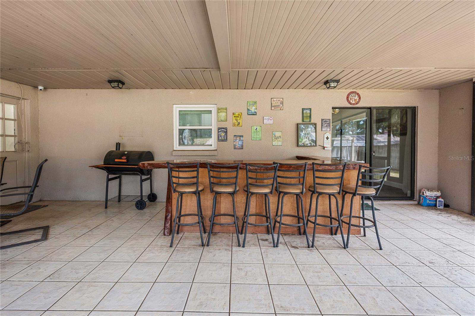 2423 FORREST CREST CIR — photo 32
