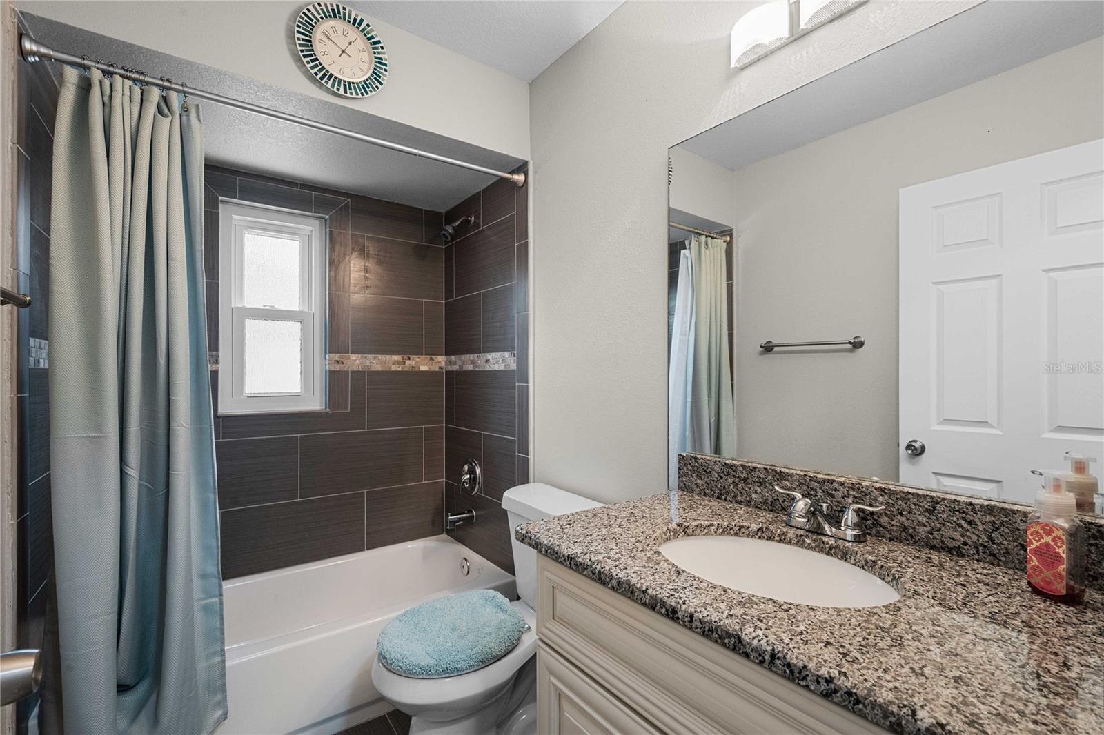 2423 FORREST CREST CIR — photo 9