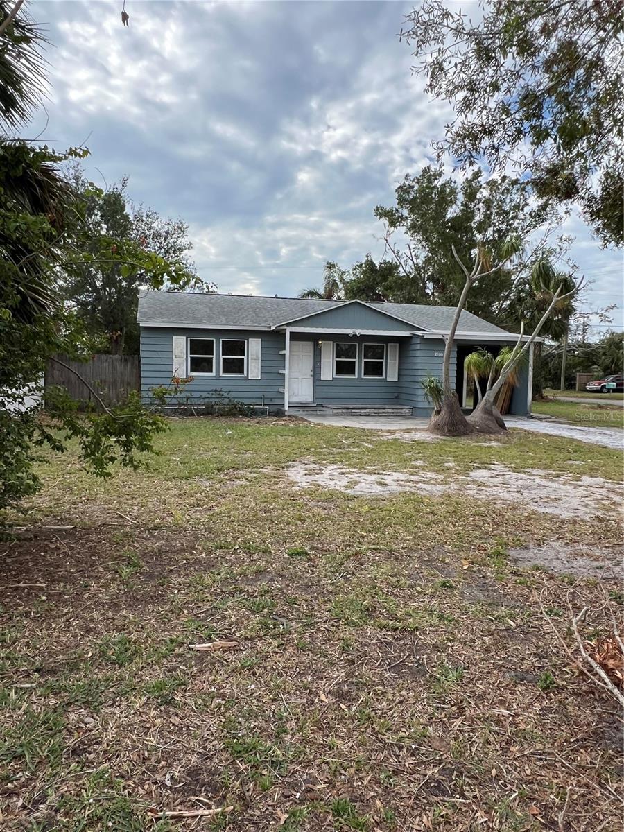 2106 MAGNOLIA ST — photo 2