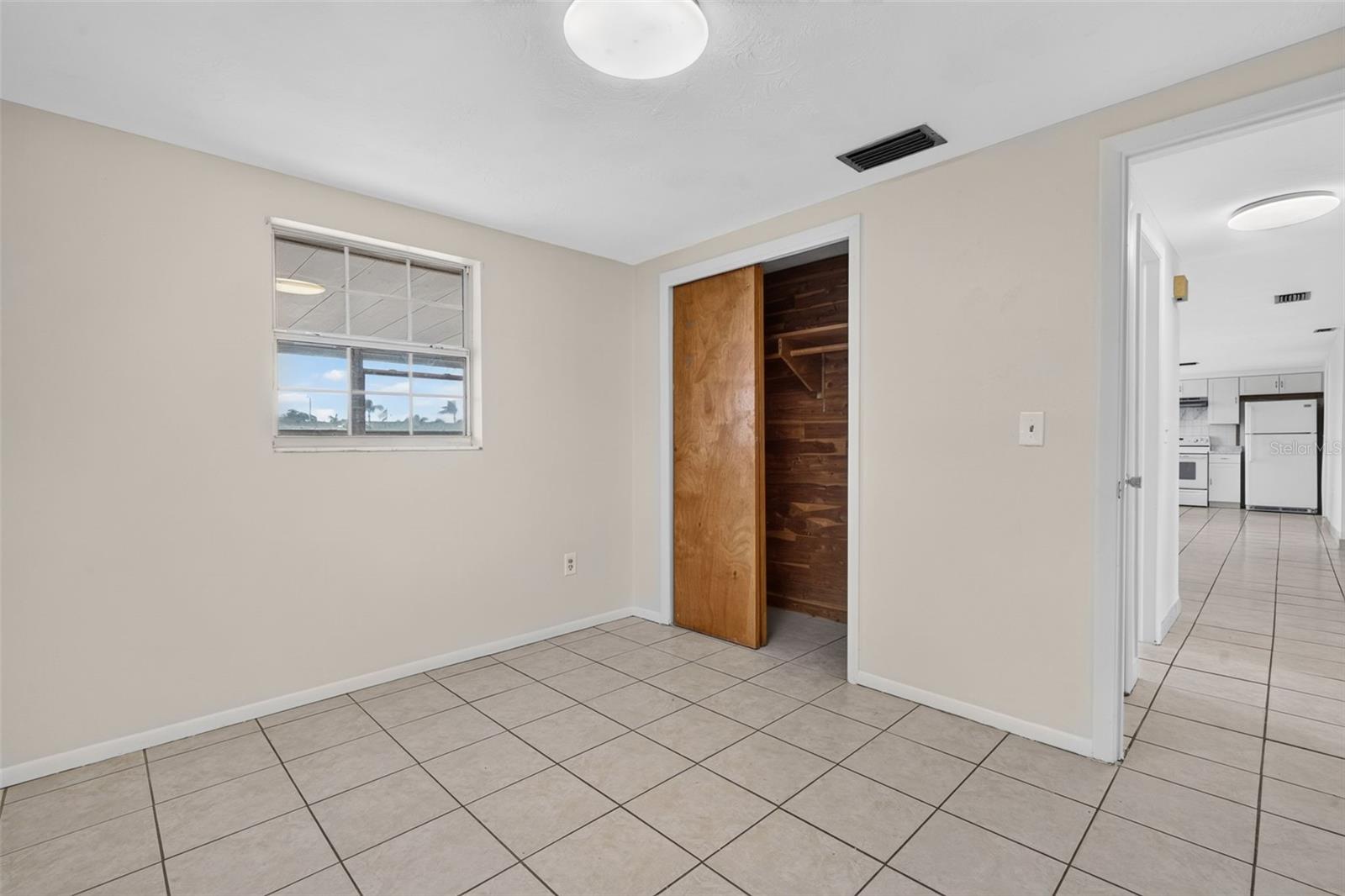 3852 SUNRAY DR — photo 20