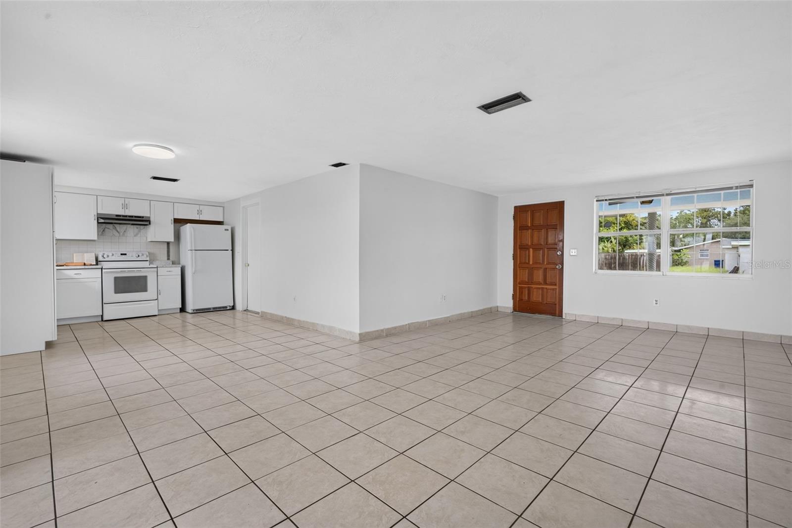 3852 SUNRAY DR — photo 7
