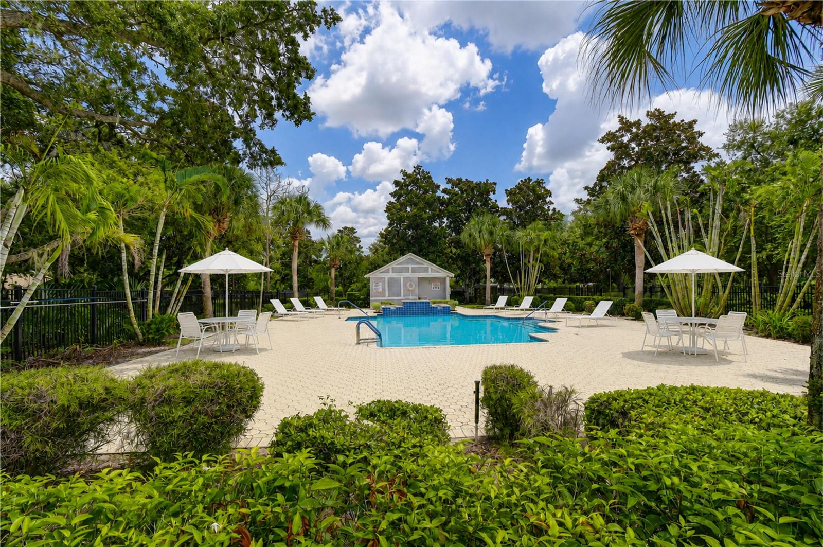 6026 SANDHILL RIDGE DR — photo 30